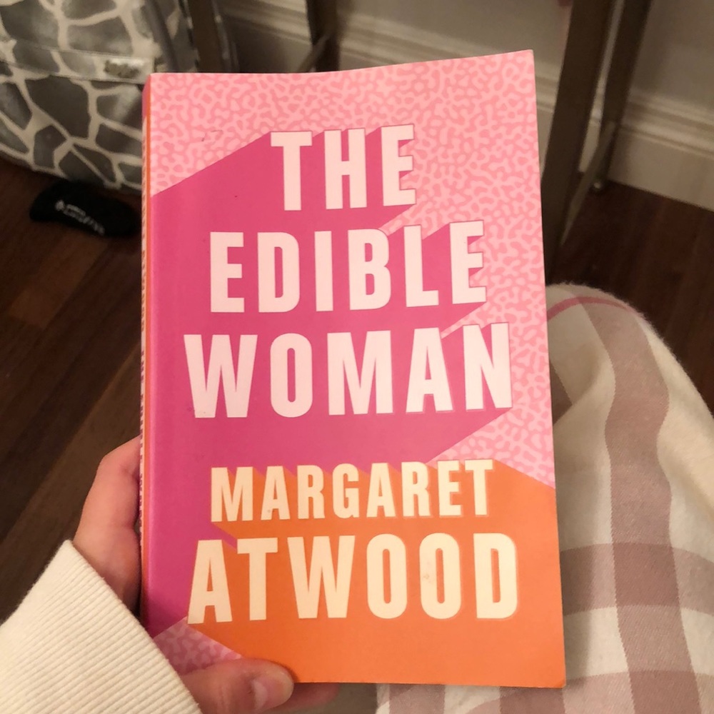 The edible woman book✨